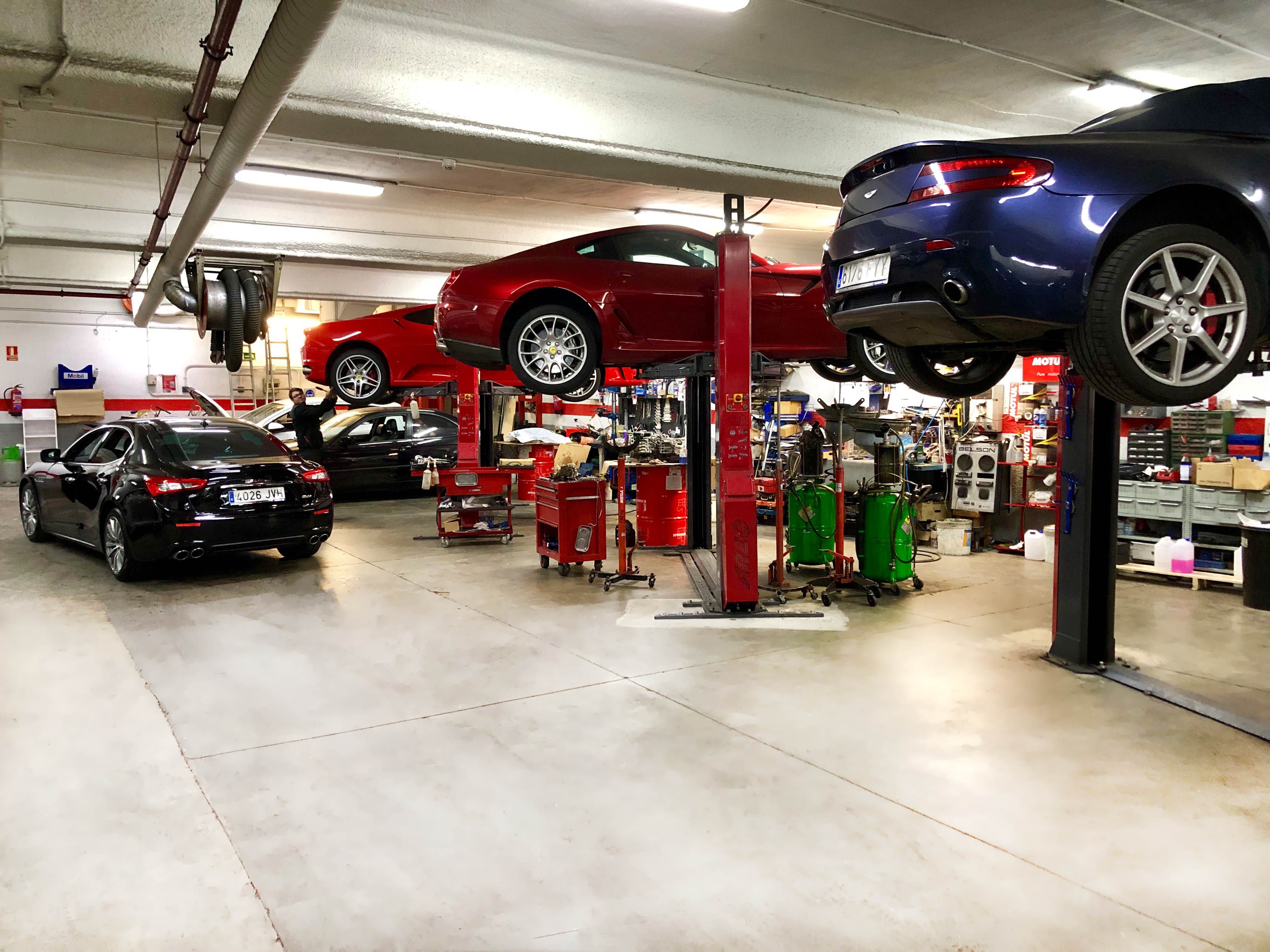 Professional Mechanic Working on Car Engine in St. Tammany Parish LA